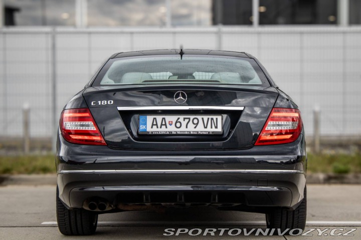 Mercedes-Benz C Kupé 180 RWD 115kW AT/7 2011