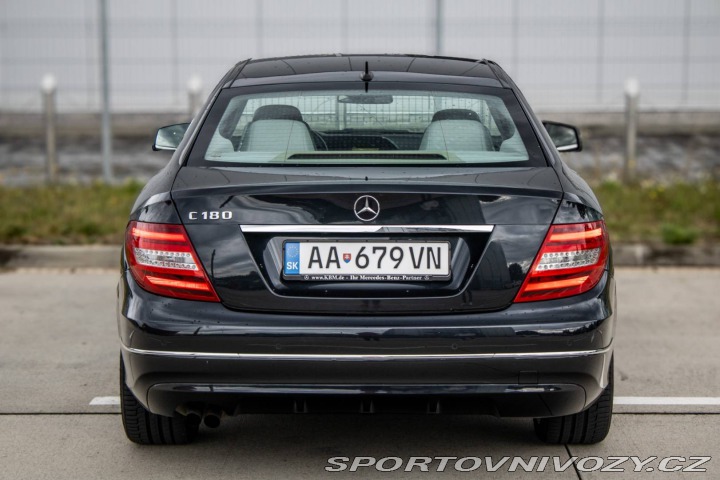 Mercedes-Benz C Kupé 180 RWD 115kW AT/7 2011