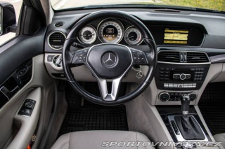 Mercedes-Benz C Kupé 180 RWD 115kW AT/7 2011