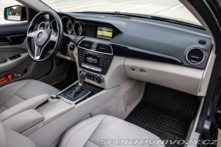 Mercedes-Benz C Kupé 180 RWD 115kW AT/7 2011