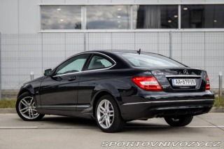 Mercedes-Benz C Kupé 180 RWD 115kW AT/7 2011