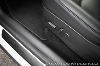 Tesla Model Y Dual Motor Long Range / 2022