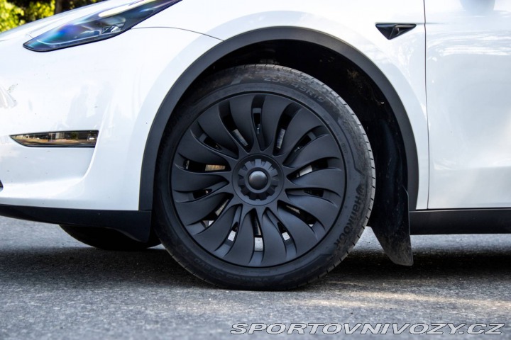 Tesla Model Y Long Range Dual motor 37 2023