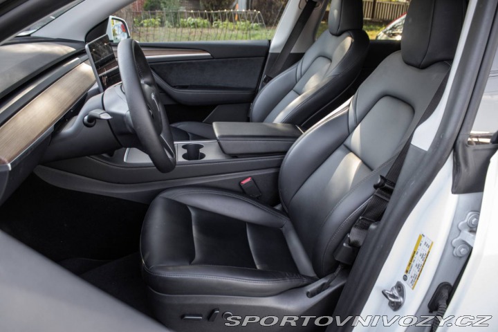 Tesla Model Y Long Range Dual motor 37 2023
