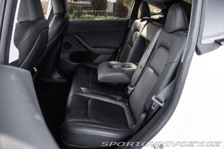 Tesla Model Y Long Range Dual motor 37 2023