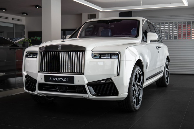 Rolls Royce Cullinan Black Badge/Bespoke/Starl