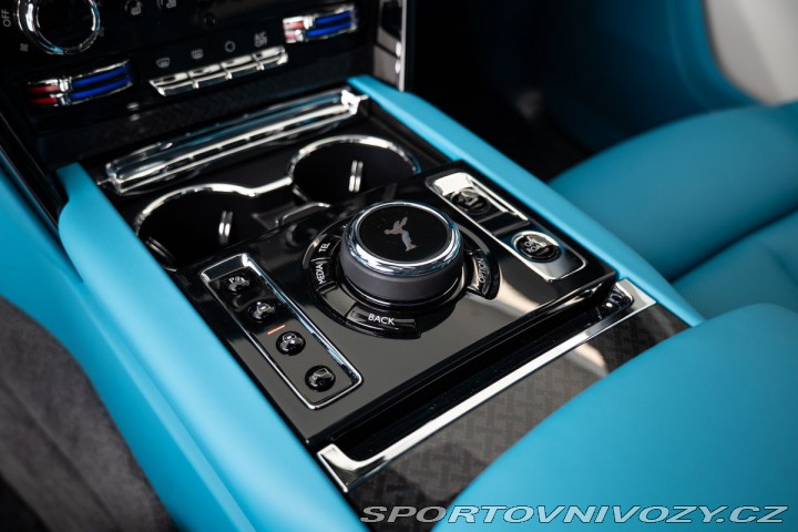 Rolls Royce Cullinan Black Badge/Bespoke/Starl 2025