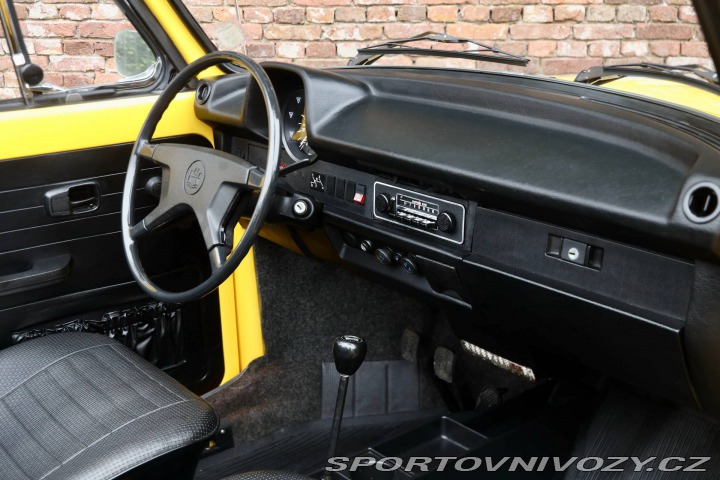 Volkswagen Beetle 1303 Convertible 1975