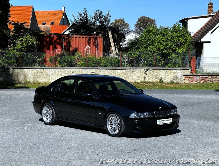 BMW M5 E39 2000