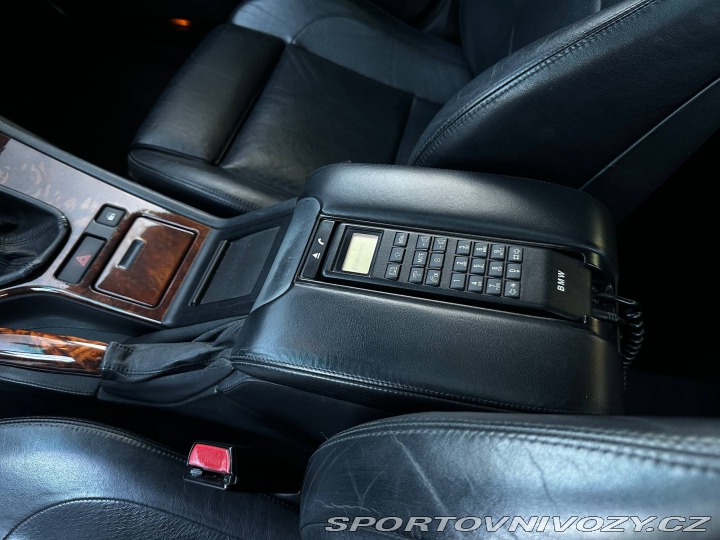 BMW M5 E39 2000