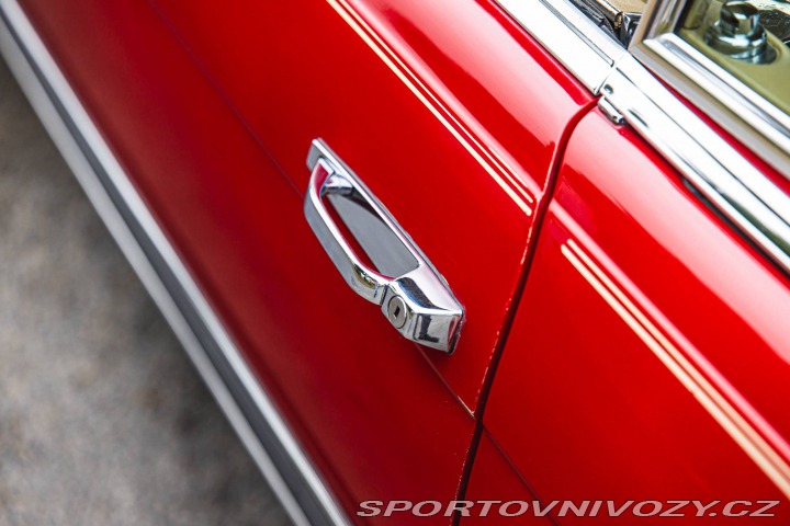 Ostatní značky Ostatní modely Mercedes Benz 380 SL R107 1983
