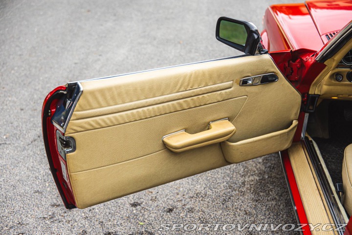 Ostatní značky Ostatní modely Mercedes Benz 380 SL R107 1983