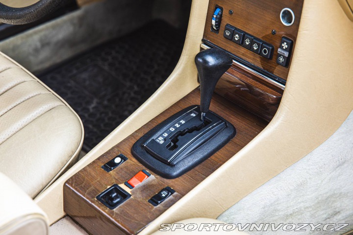 Mercedes-Benz SL 380 SL R107 1983