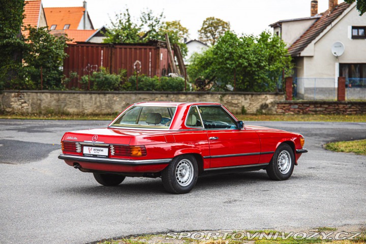 Ostatní značky Ostatní modely Mercedes Benz 380 SL R107 1983