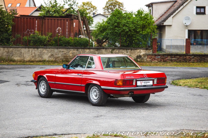 Ostatní značky Ostatní modely Mercedes Benz 380 SL R107 1983