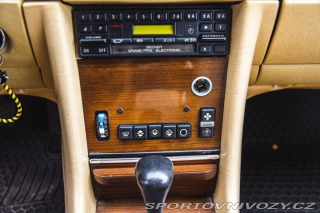 Ostatní značky Ostatní modely Mercedes Benz 380 SL R107 1983