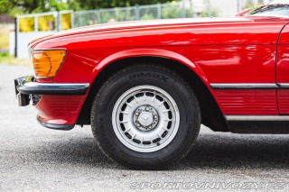 Ostatní značky Ostatní modely Mercedes Benz 380 SL R107 1983
