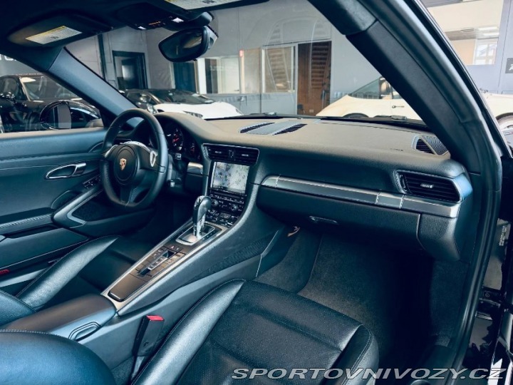 Porsche 911 Carrera (911) 2013