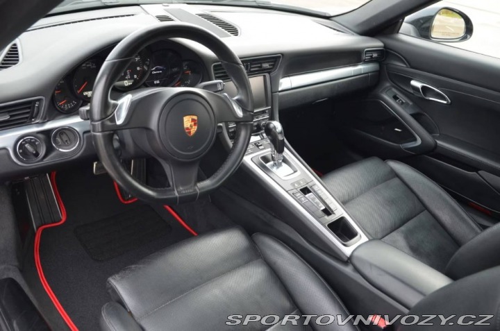 Porsche 911 Carrera (911) 2013