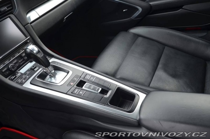 Porsche 911 Carrera (911) 2013
