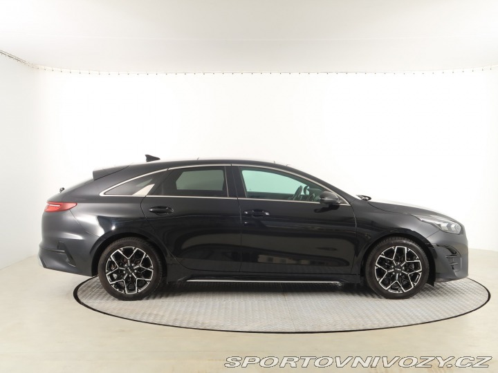 Kia ProCeed GT-Line 1.5 T-GDI 2022