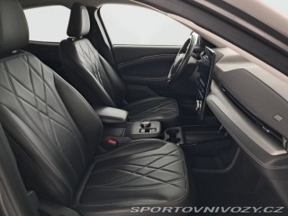 Ford Mustang Mach-E Standard Range RW 2020