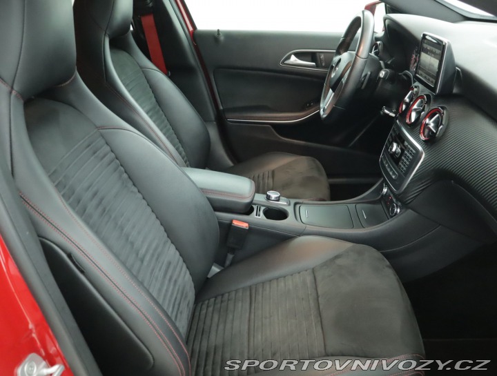 Mercedes-Benz A A 250 2012