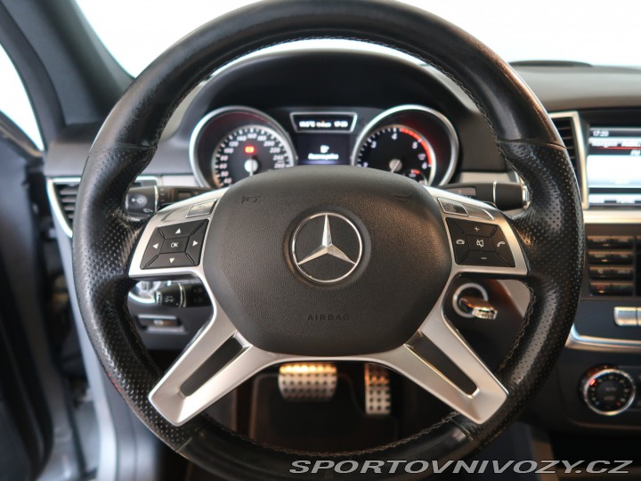 Mercedes-Benz Ostatní modely ML L AMG line ML 350 BlueTEC 2013