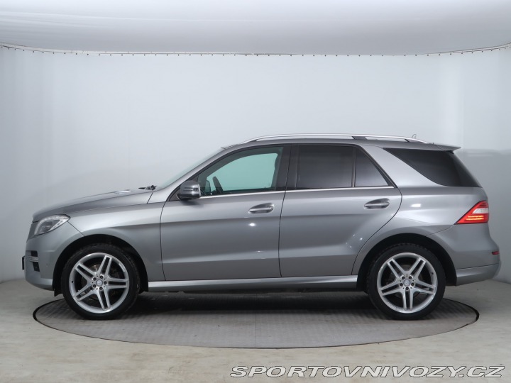 Mercedes-Benz Ostatní modely ML L AMG line ML 350 BlueTEC 2013