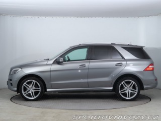 Mercedes-Benz Ostatní modely ML L AMG line ML 350 BlueTEC 2013