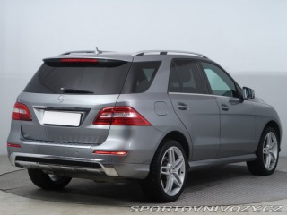 Mercedes-Benz Ostatní modely ML L AMG line ML 350 BlueTEC 2013