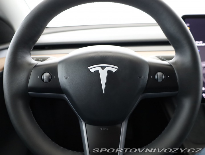 Tesla Model Y Long Range RWD 79kWh 2024