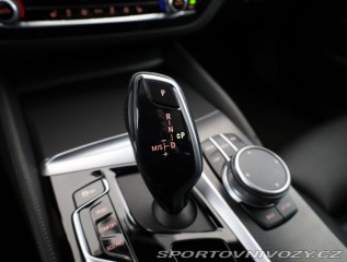 BMW 5 Individual 530d xDrive 2023