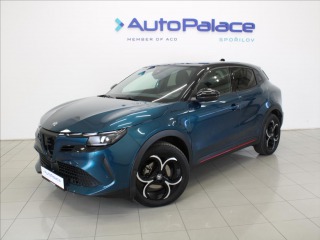 Alfa Romeo  Junior 1,2 Hybrid 145k.PANO.El.s
