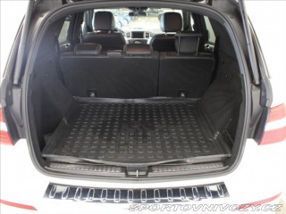 Mercedes-Benz Ostatní modely Třídy M 3,0 350CDI 4M AMG H/K. Pa 2012