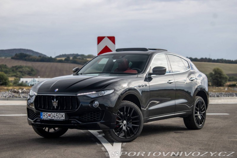 Maserati Levante Q4 202kW AT/8 2017 / AJ