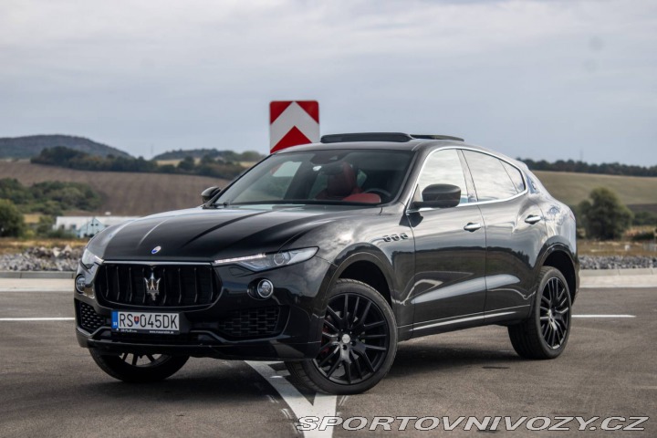 Maserati Levante Q4 202kW AT/8 2017 / AJ 2017