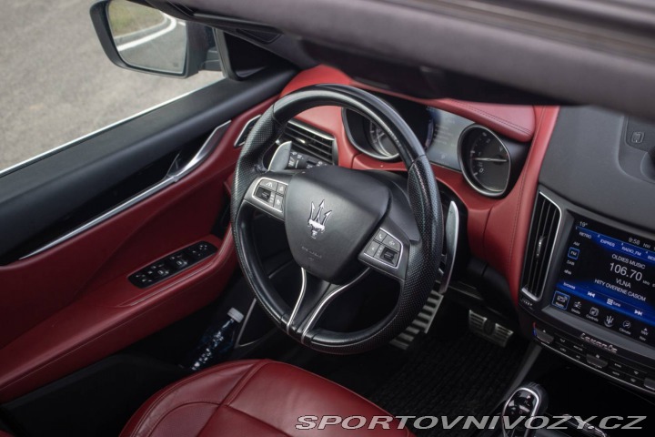 Maserati Levante Q4 202kW AT/8 2017 / AJ 2017