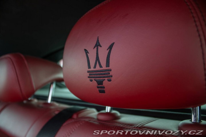 Maserati Levante Q4 202kW AT/8 2017 / AJ 2017