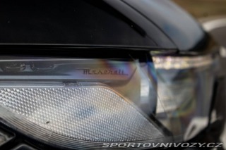 Maserati Levante Q4 202kW AT/8 2017 / AJ 2017