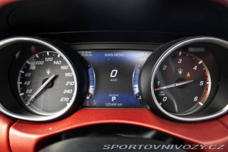 Maserati Levante Q4 202kW AT/8 2017 / AJ 2017