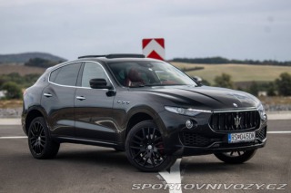 Maserati Levante Q4 202kW AT/8 2017 / AJ 2017
