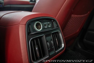 Maserati Levante Q4 202kW AT/8 2017 / AJ 2017
