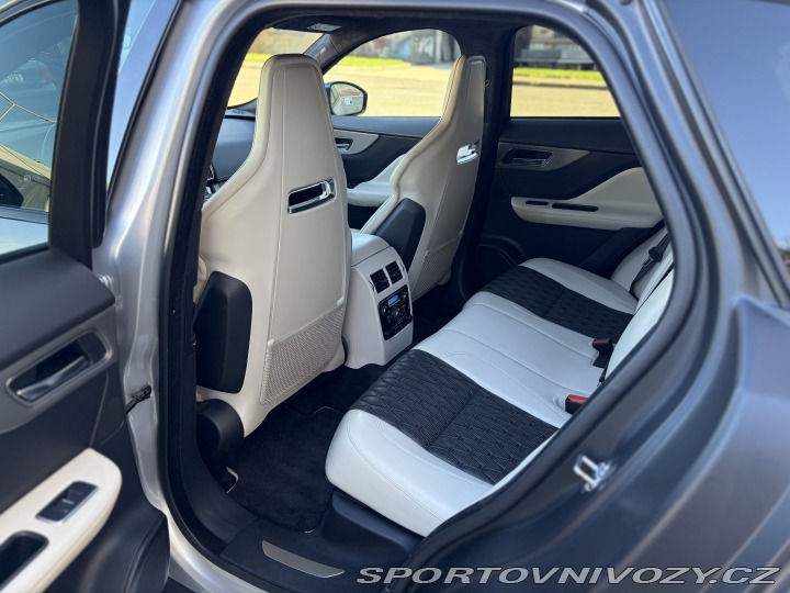 Jaguar F-Pace SVR 5.0 V8 2019