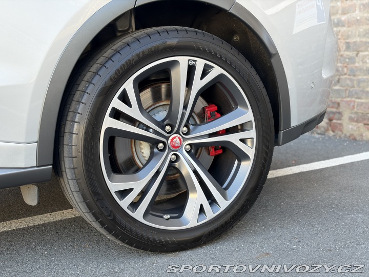 Jaguar F-Pace SVR 5.0 V8 2019