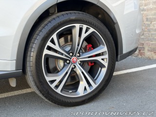 Jaguar F-Pace SVR 5.0 V8 2019