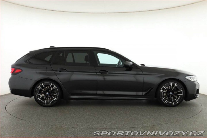 BMW 5 530d xDrive 2023