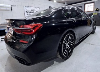 BMW 7 750D M-Packet Shadowline