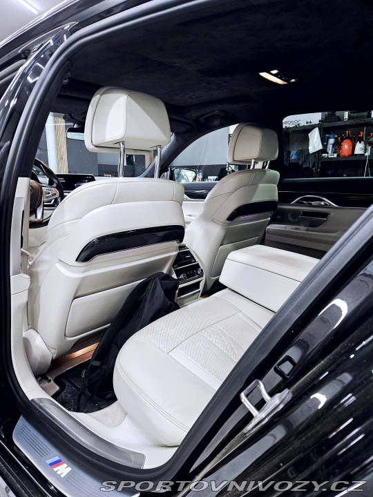 BMW 7 750D M-Packet Shadowline 2016