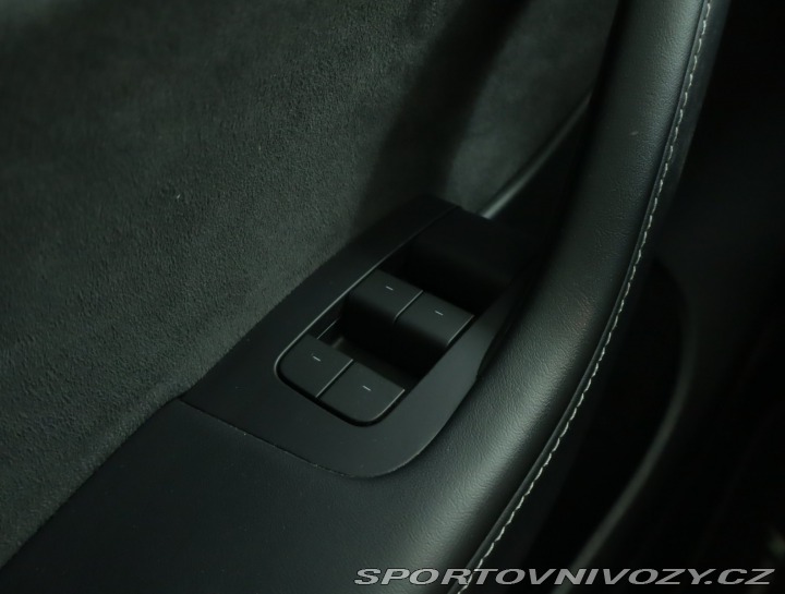 Tesla Model Y Long Range AWD 79kWh 2022